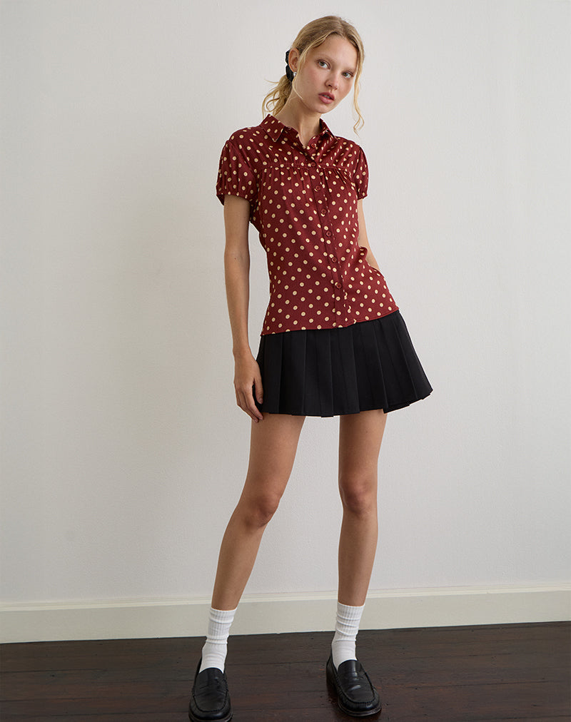 Bild von Ulsan Fitted Shirt in Rot mit Polka-Print