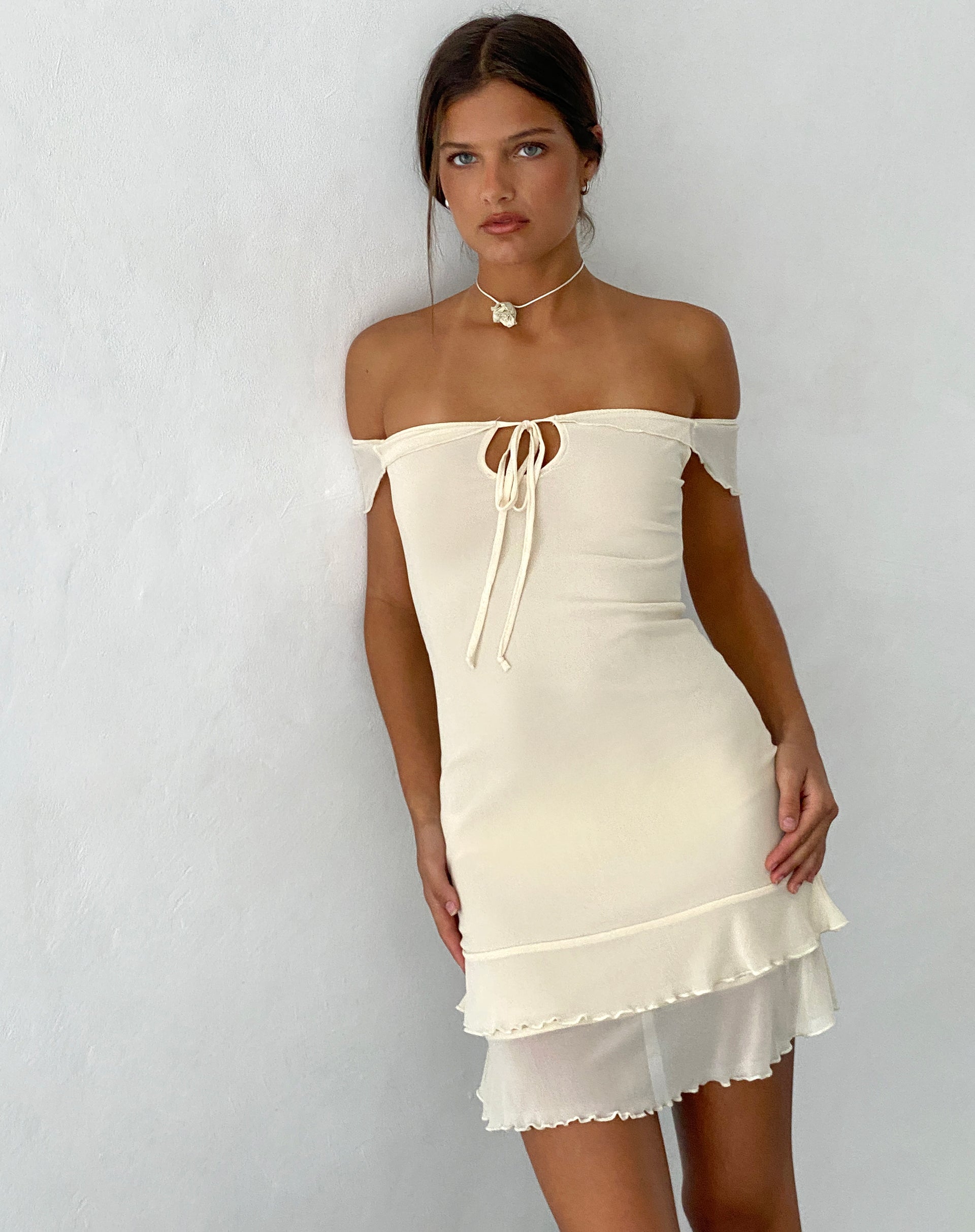 Image of Valory Bardot-Minikleid aus elfenbeinfarbenem Mesh