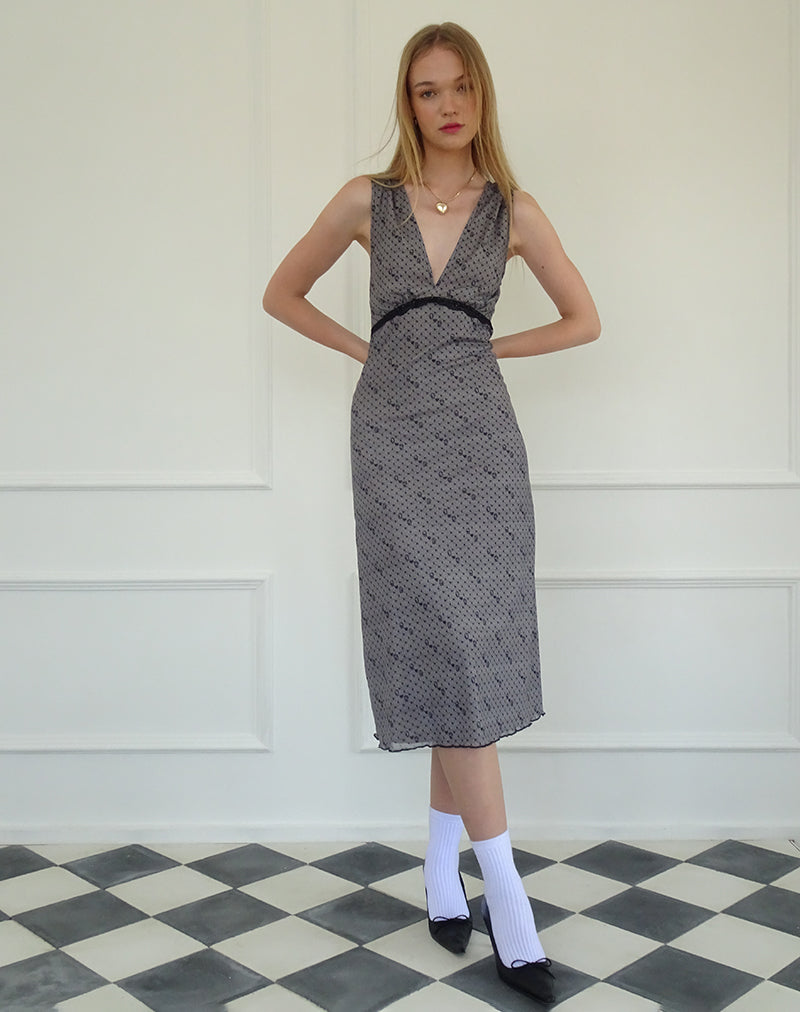 Bild von Vasida Mesh Midikleid in Queen of Hearts