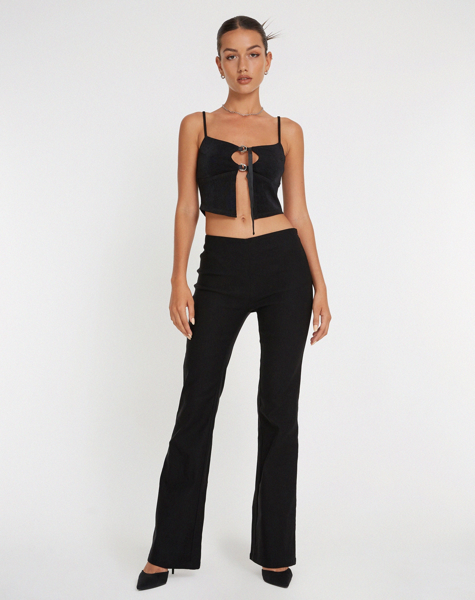 Abbildung von Velda Crop Top in Schwarz