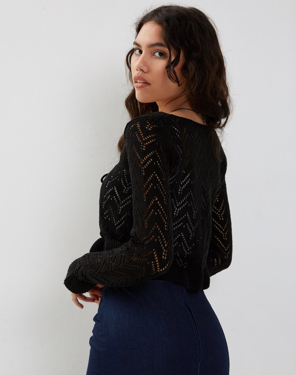 Vella Strickjacke aus schwarzem Strick