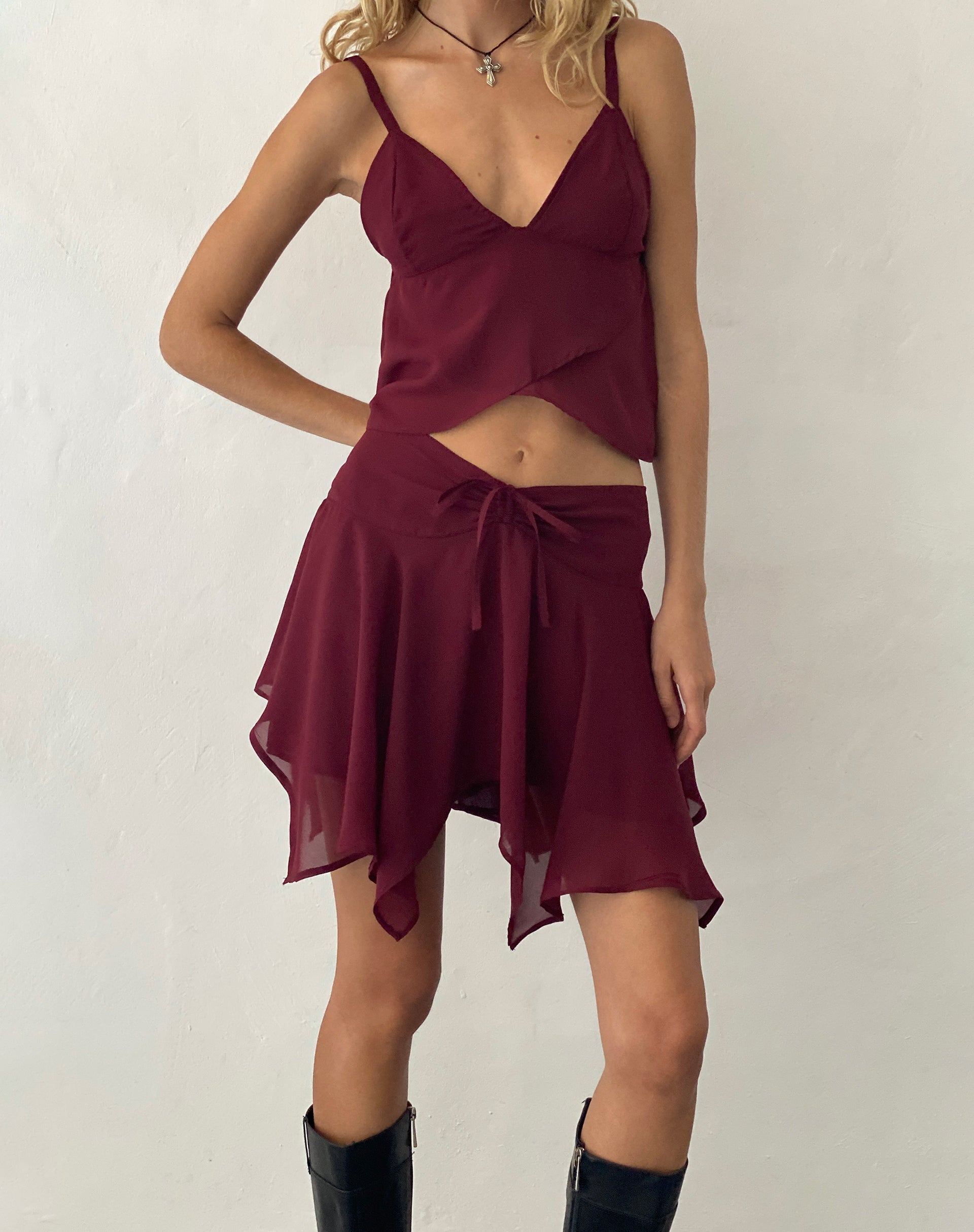 Bild von Veny Minirock aus Chiffon Oxblood