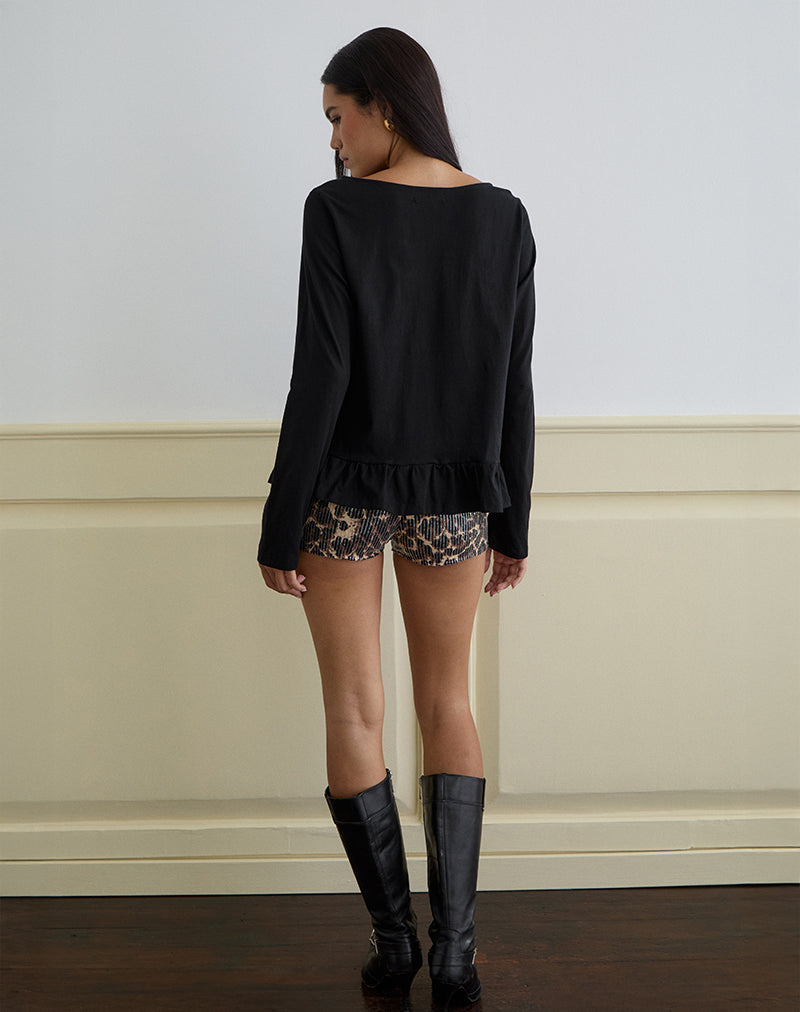 Image of Vivala Boxy Long Sleeve Top in Schwarz mit Rüschensaum