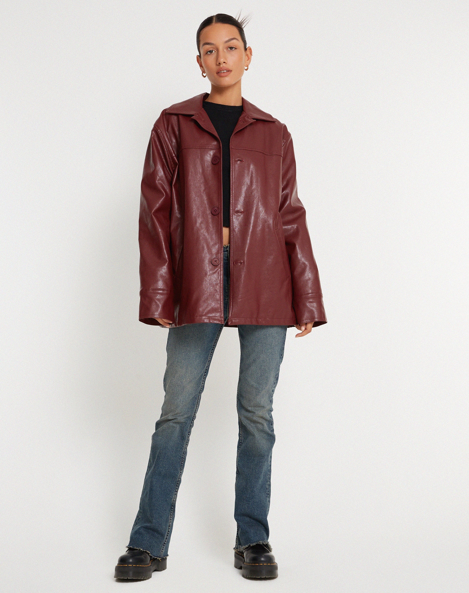 Abbildung der Walta Jacke in PU Redwood