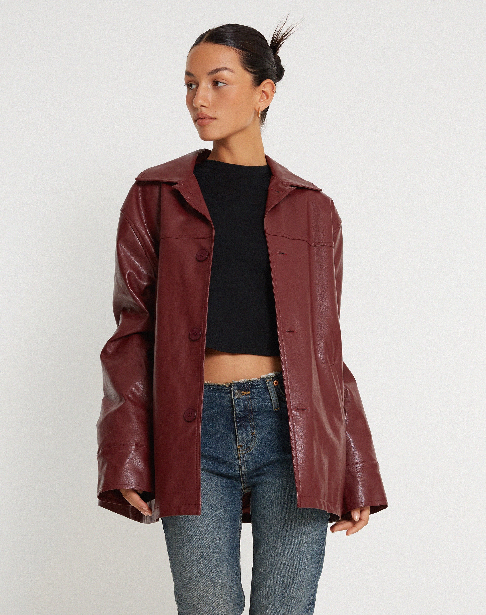 Abbildung der Walta Jacke in PU Redwood