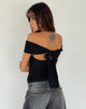 Image of Wilda Bardot Bow Back Top in Knit Schwarz