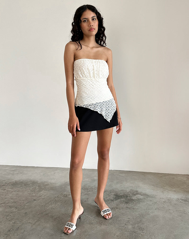 Wuni Longline Bandeau-Top aus Spitze in Elfenbein
