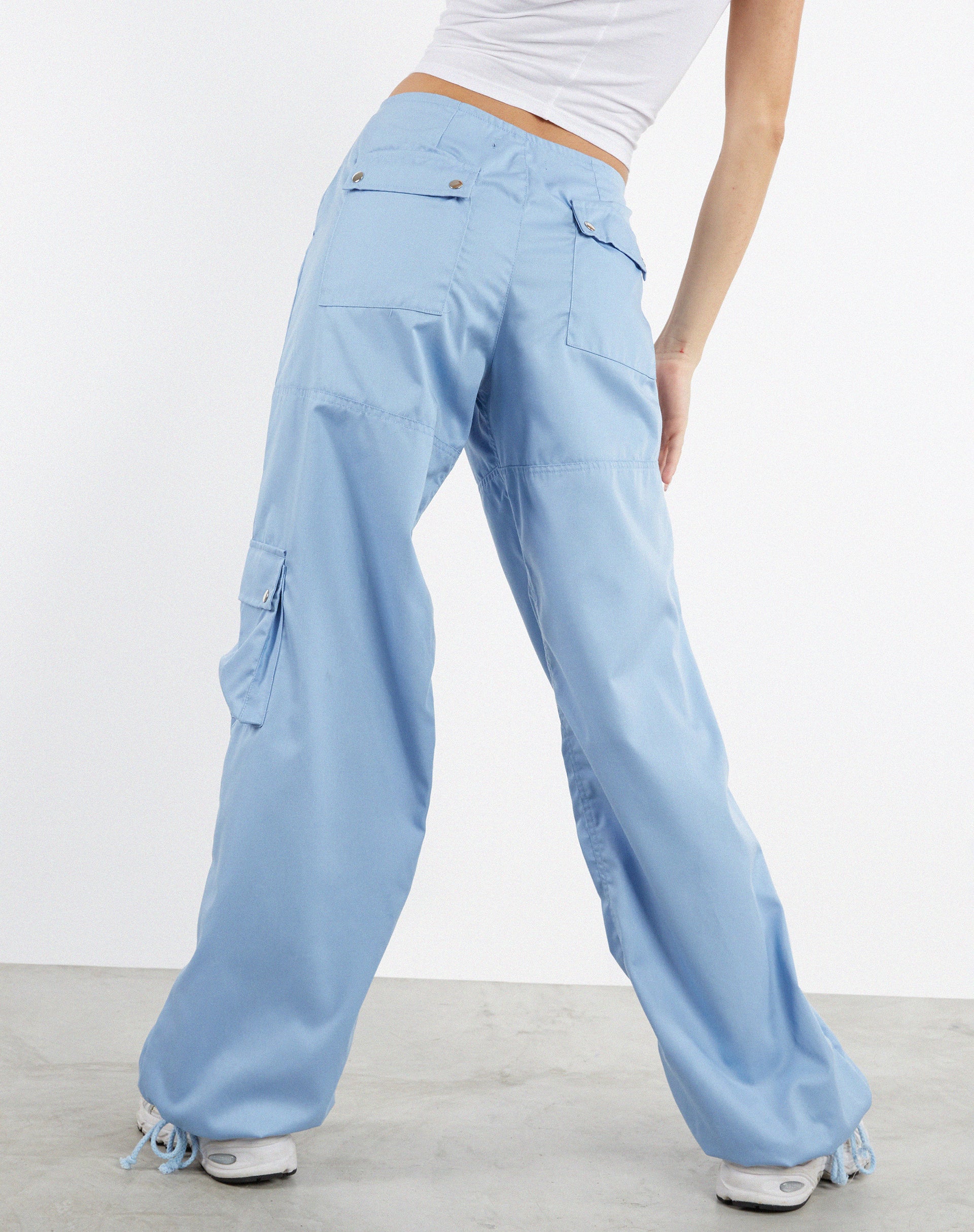 Bild von MOTEL X JACQUIE Xander Cargohose aus Baumwolle Drill Blau