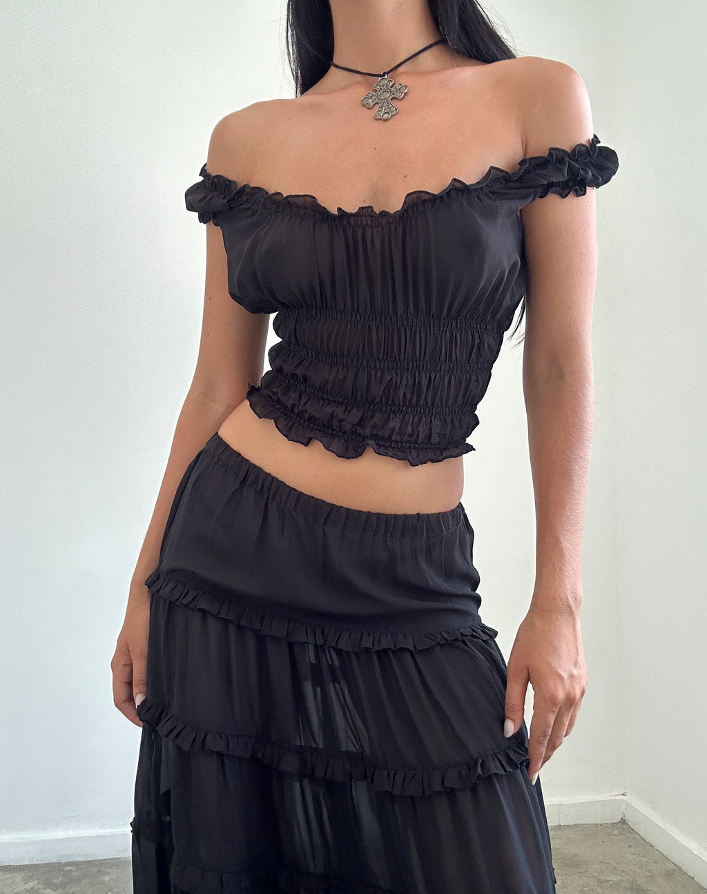 Xavi Gerafftes Bardot-Top aus Chiffon Schwarz