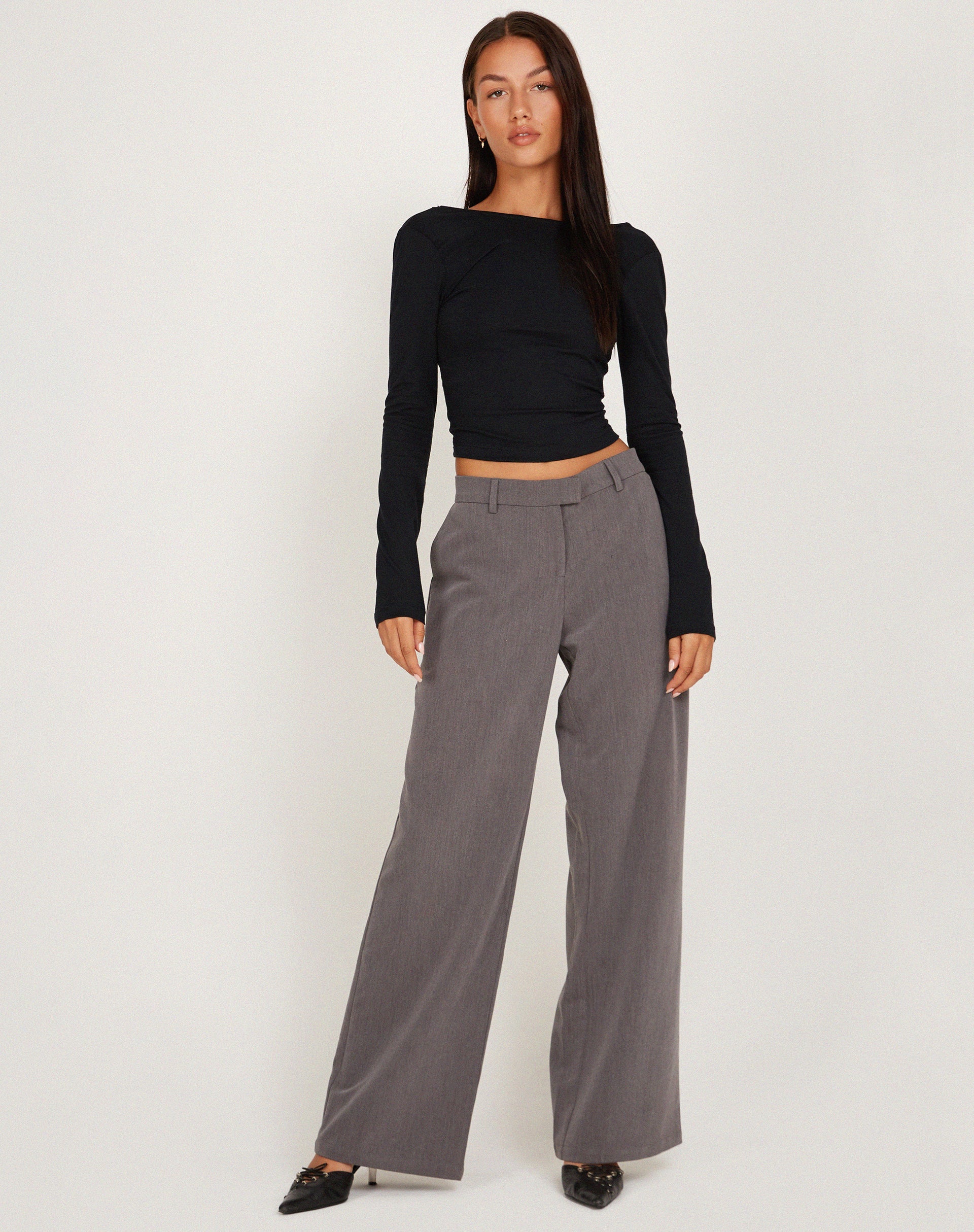 Bild von Xiabon Langärmeliges Crop Top in Schwarz