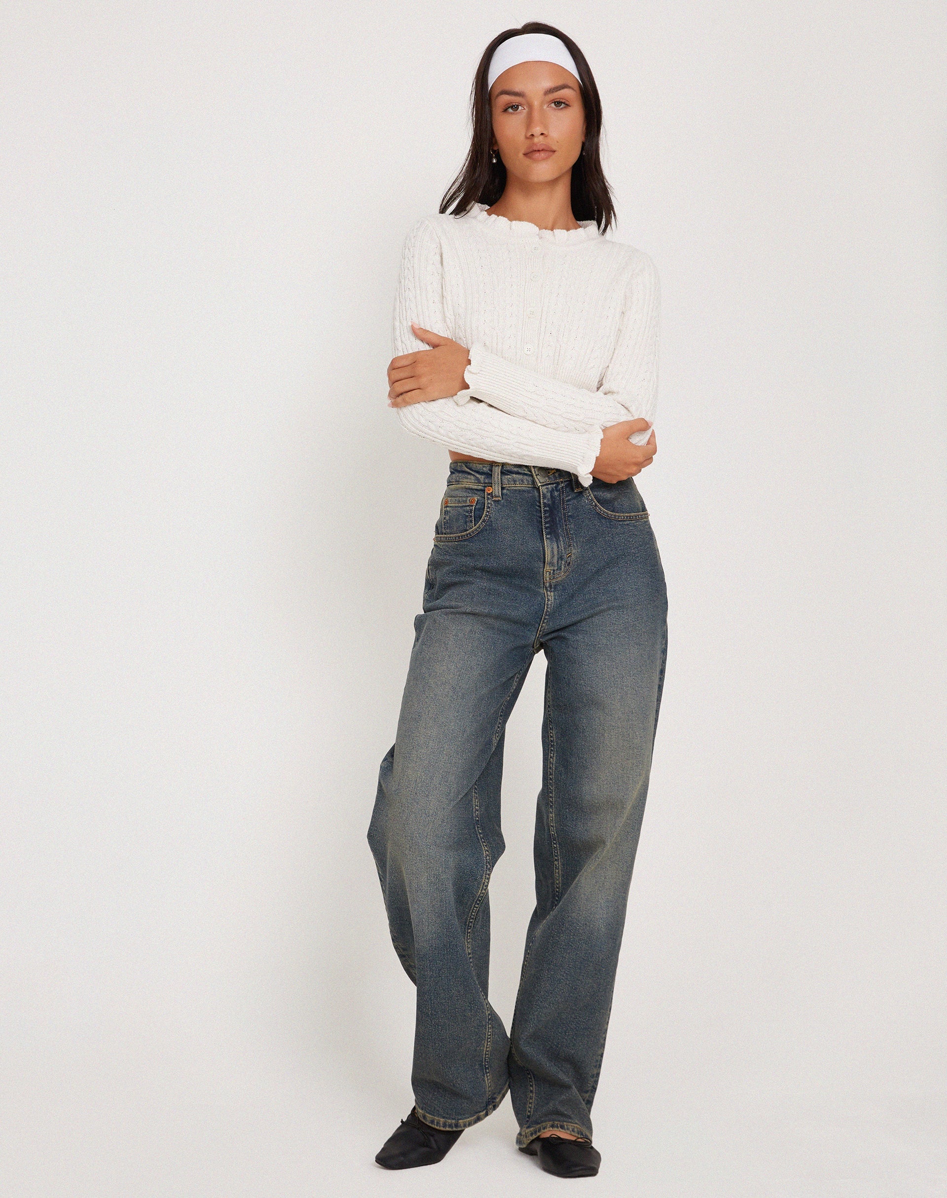 Bild von Yasona Button Up Cardi in Elfenbein