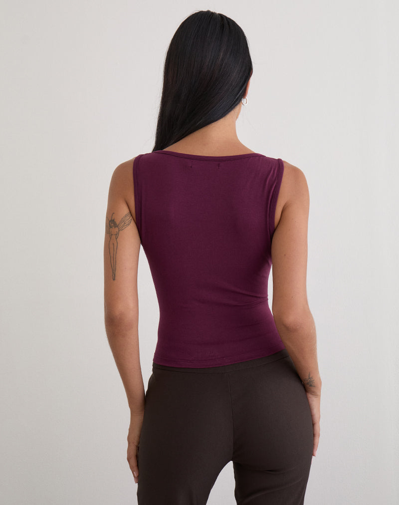 Bild von Ymir Vest Top aus Rayon Jersey Deep Purple