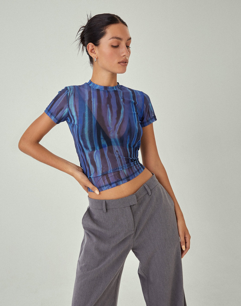 Zorani Kurzarm-Top in Farbe Bleed Blue