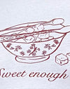 Weiß mit Sweet Enough Grafik