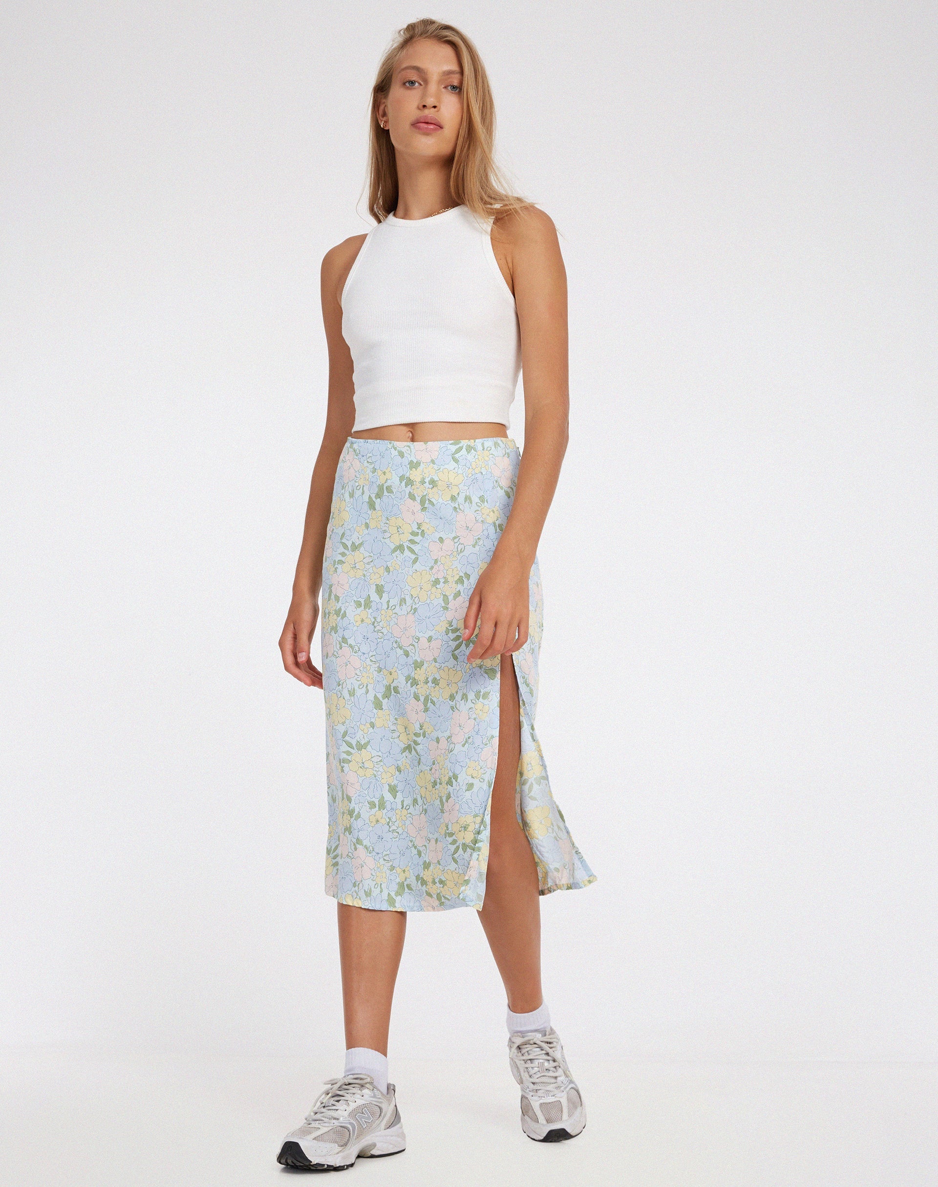 Image of Seko Midirock in verwaschenem Pastellblumenmuster