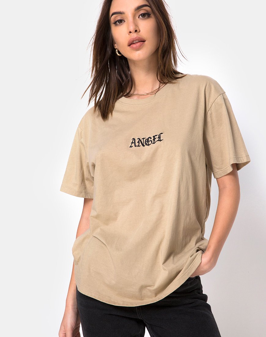 Bild von Oversize Basic Tee in Tan mit Engel-Stickerei