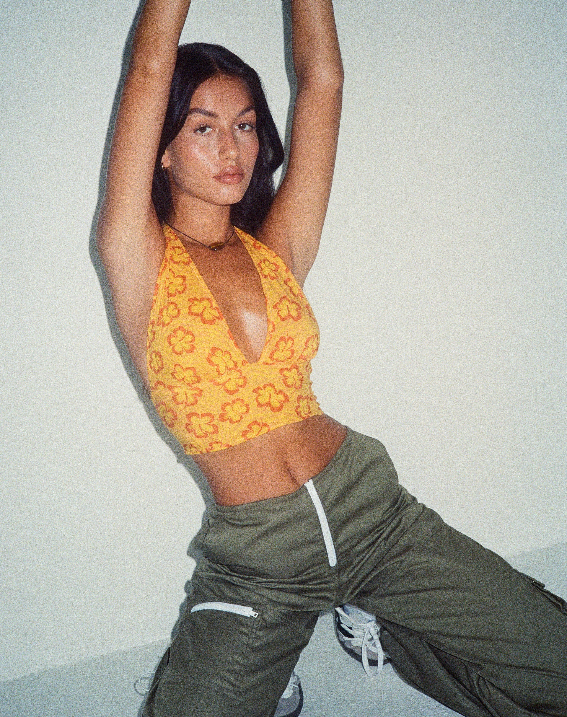 Bild von MOTEL X BARBARA Nanda Crop Top in Hibiskus Zebra Orange