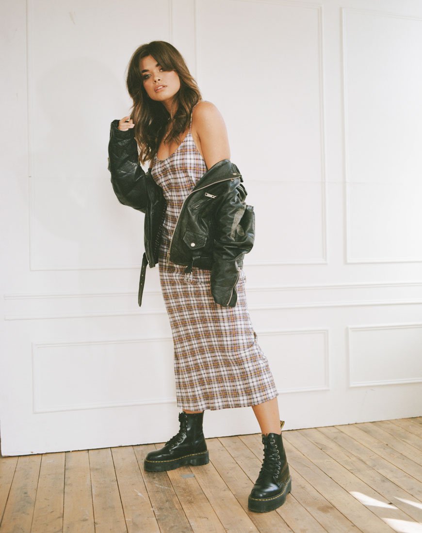 Image of Julia Maxikleid im Grunge-Karo Lila