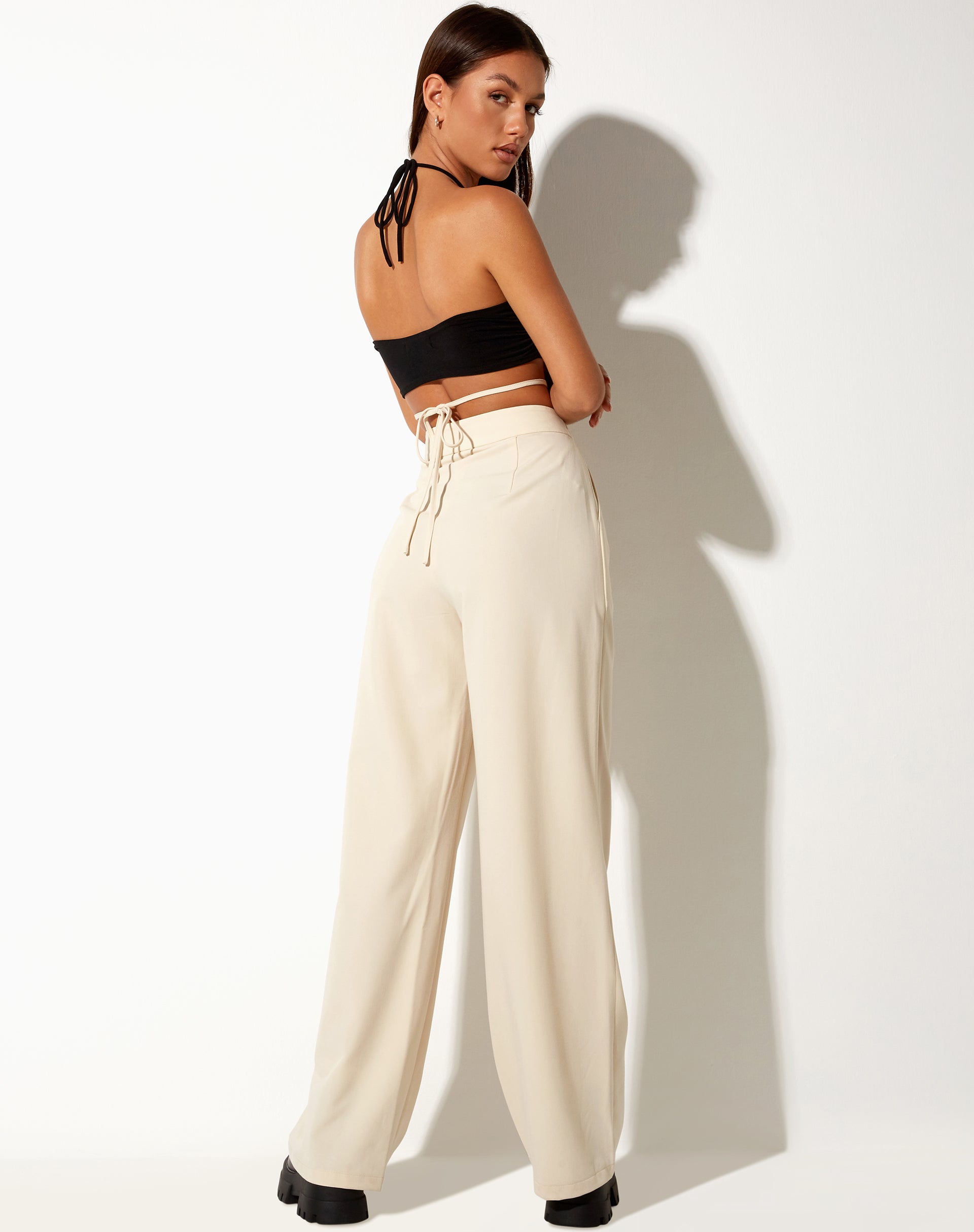 Image of Abner Hose mit weitem Bein in Tailoring Cream