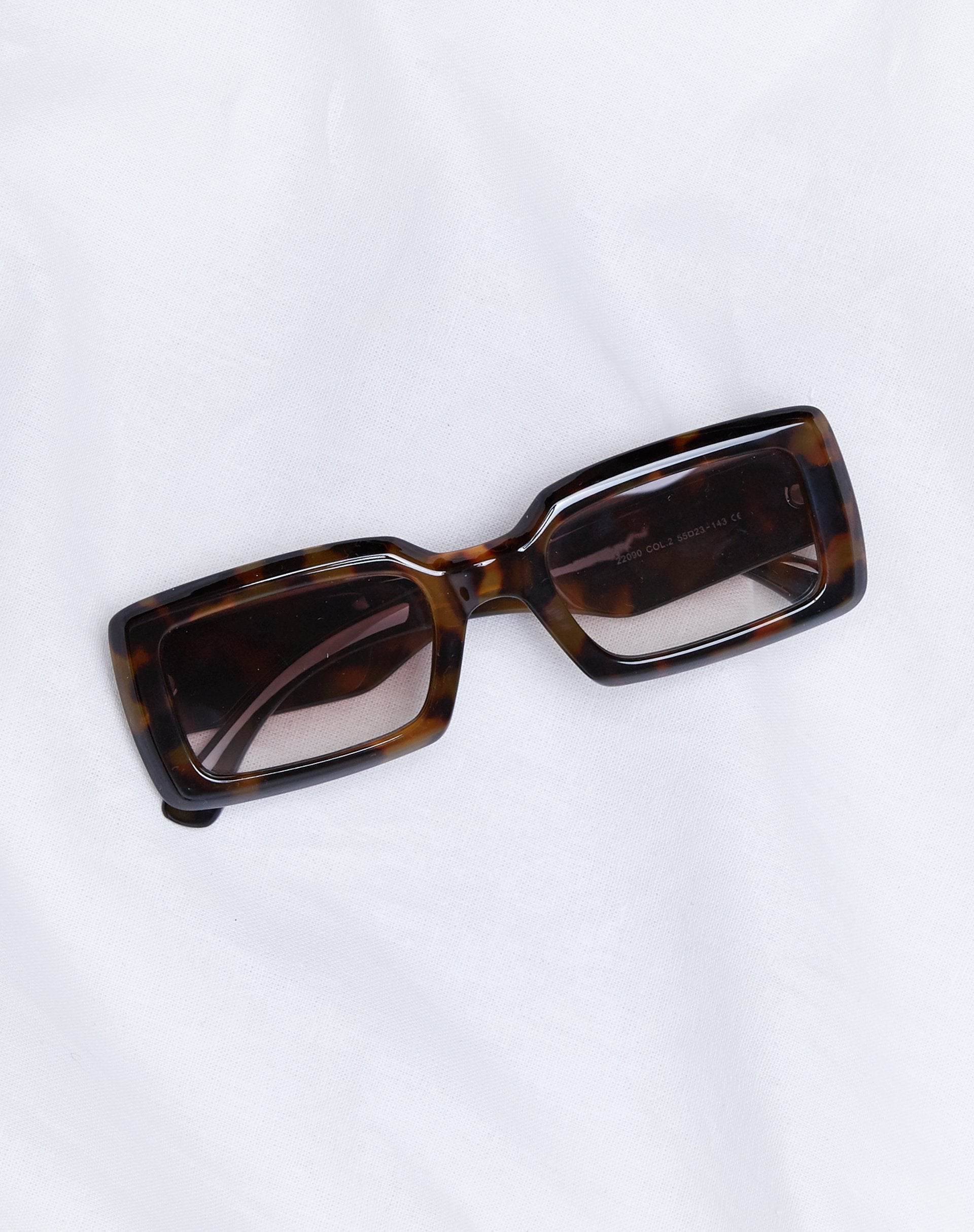Image of Tella Sonnenbrille in Schildpatt