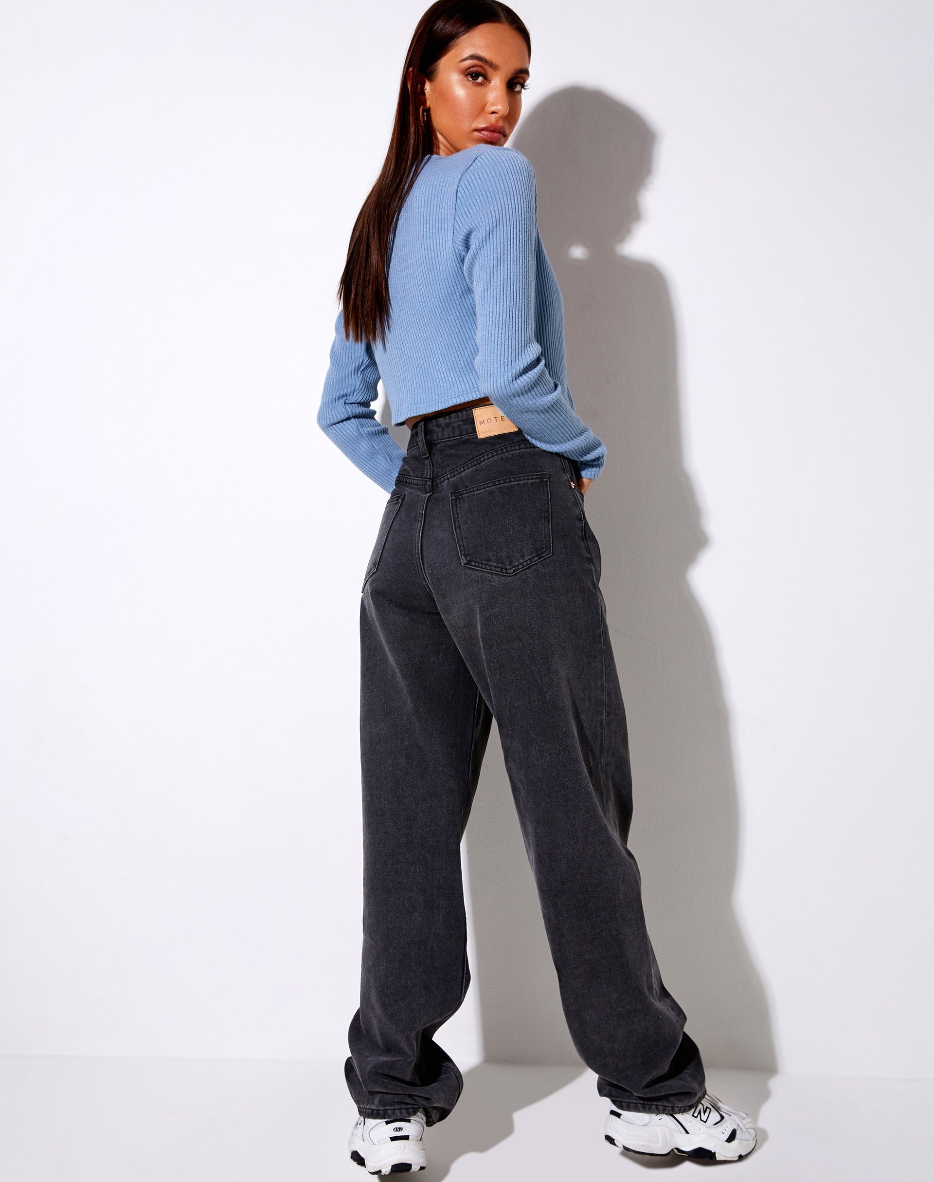 Image of Viney Strickjacke aus Rippstrick in Aschblau