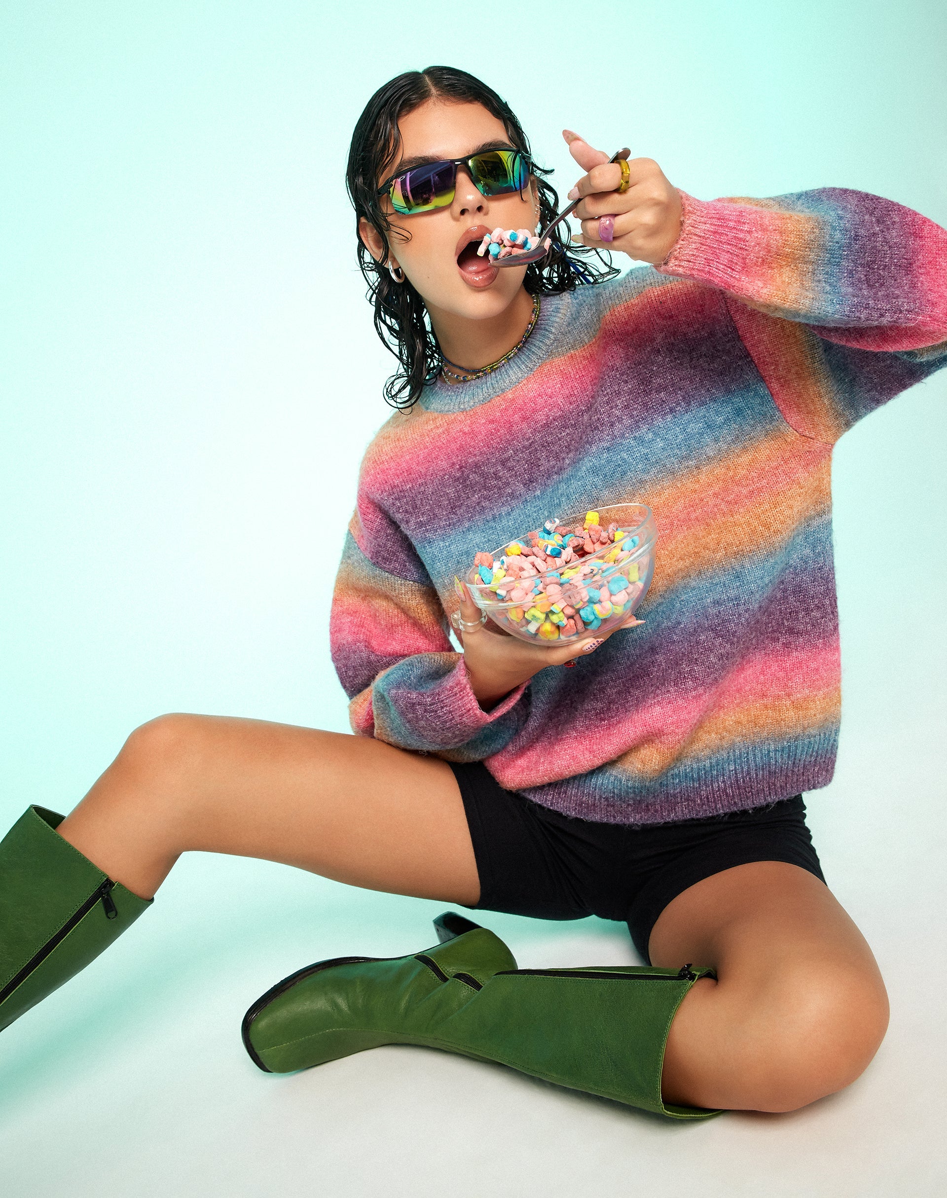 Bild von MOTEL X OLIVIA NEILL Ammaria Pullover in Rosa und Lila