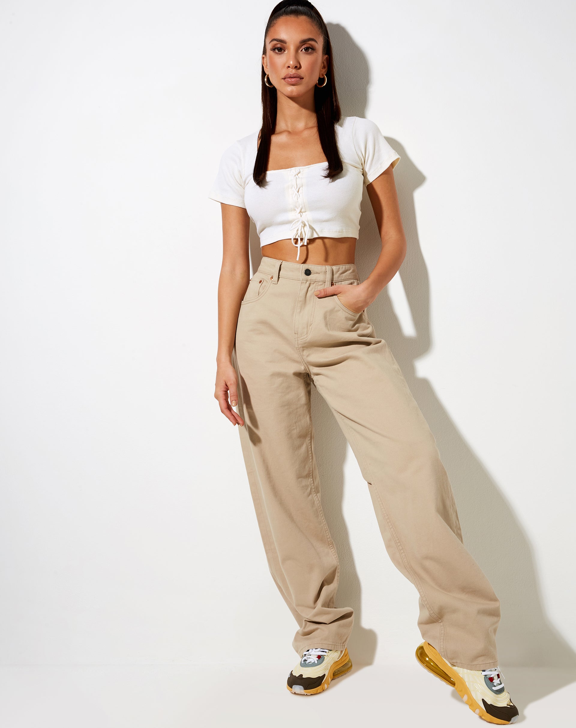 Bild von Anjali Crop Top in Rippe Elfenbein