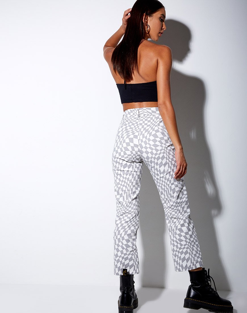 April Crop Top in Schwarz 'Angel' in Weiß