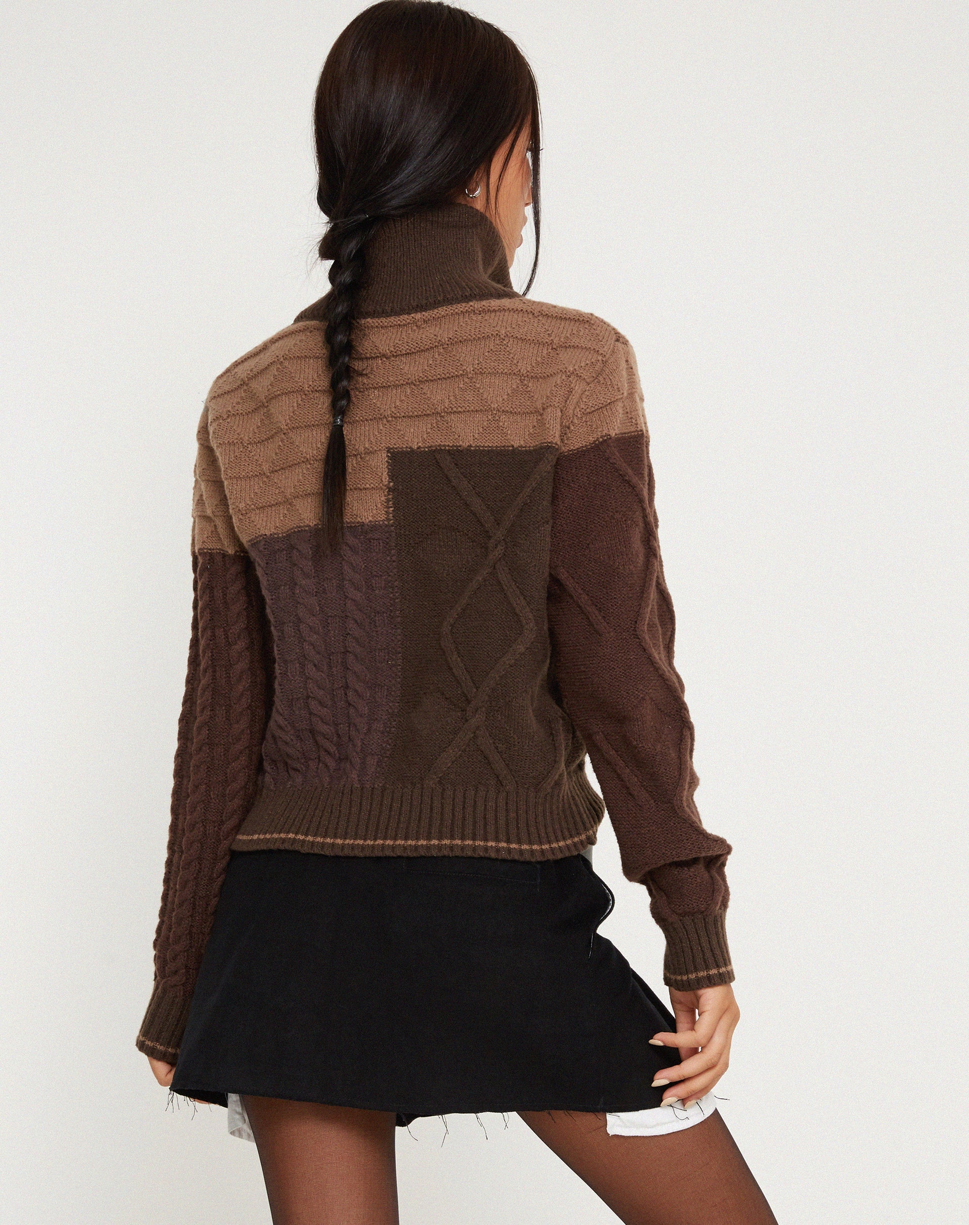 Abbildung der Arelius Strickjacke in Tonal Brown