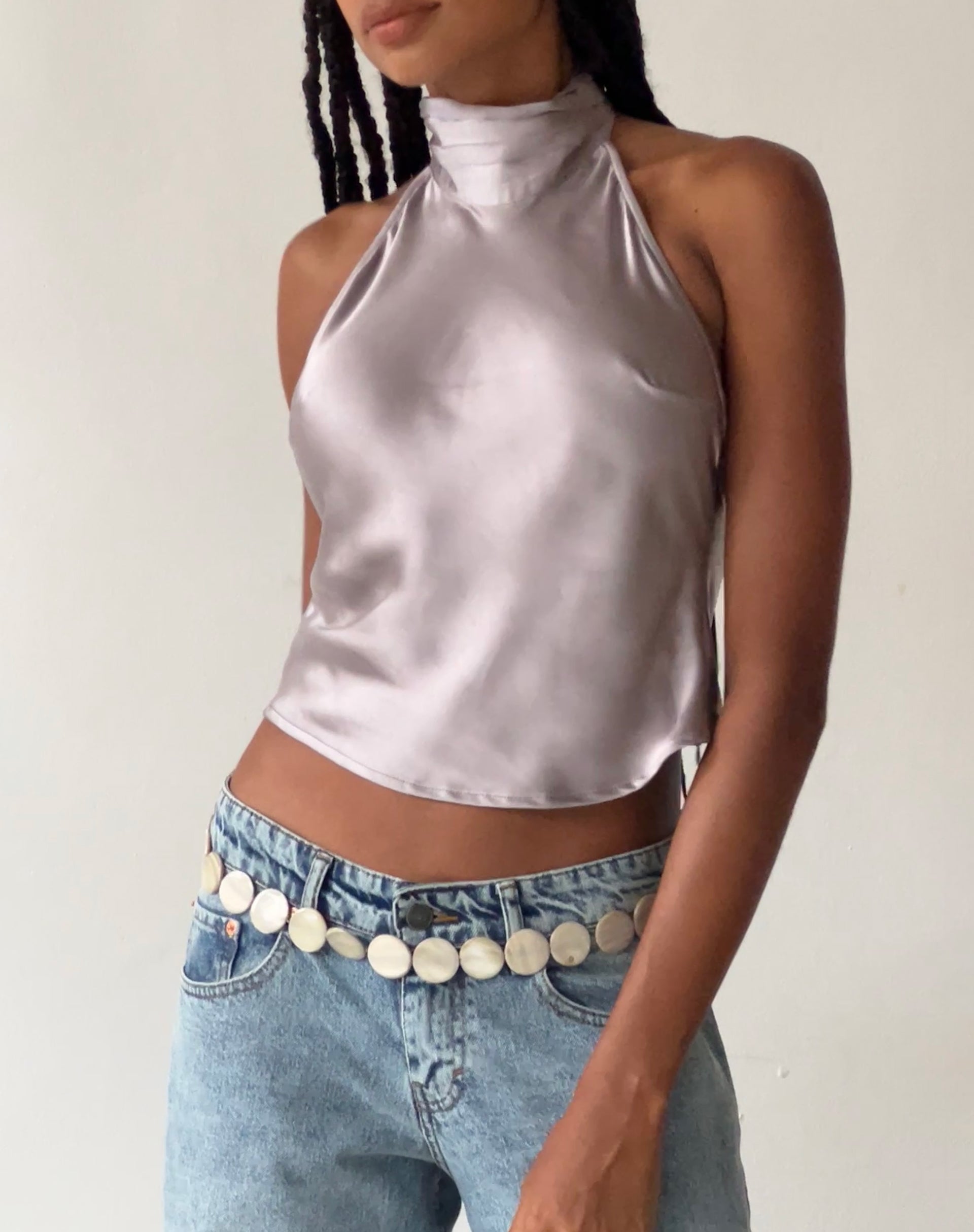 Bild von MOTEL X JACQUIE Ataina Neckholder-Top in Satin Silber