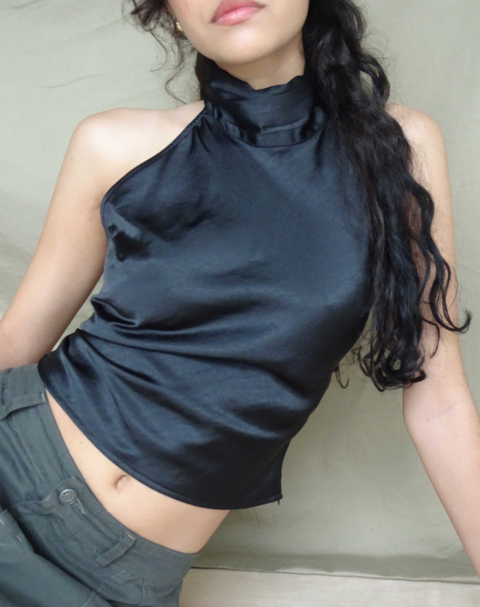 Abbildung von Ataina Top in Satin Black