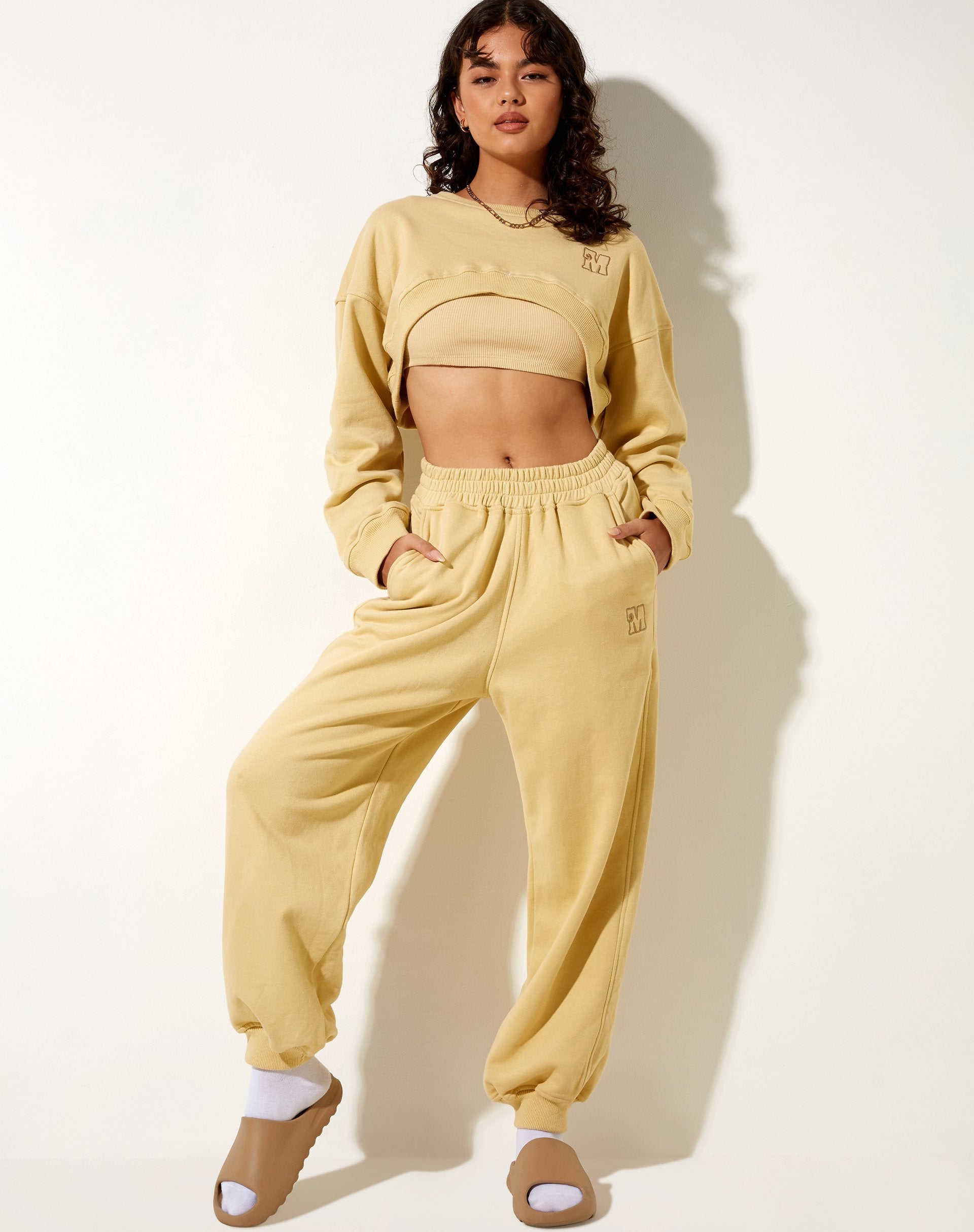 Image of Bacel Sweatshirt mit Kragen in Custard M Embro