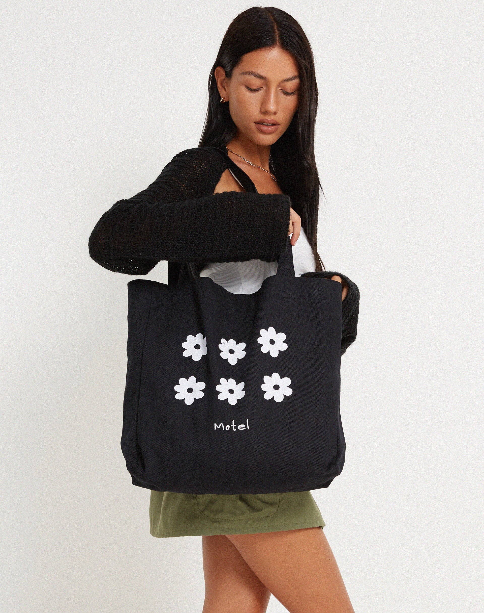 Bild von Barbs Tote Bag in Black Motel