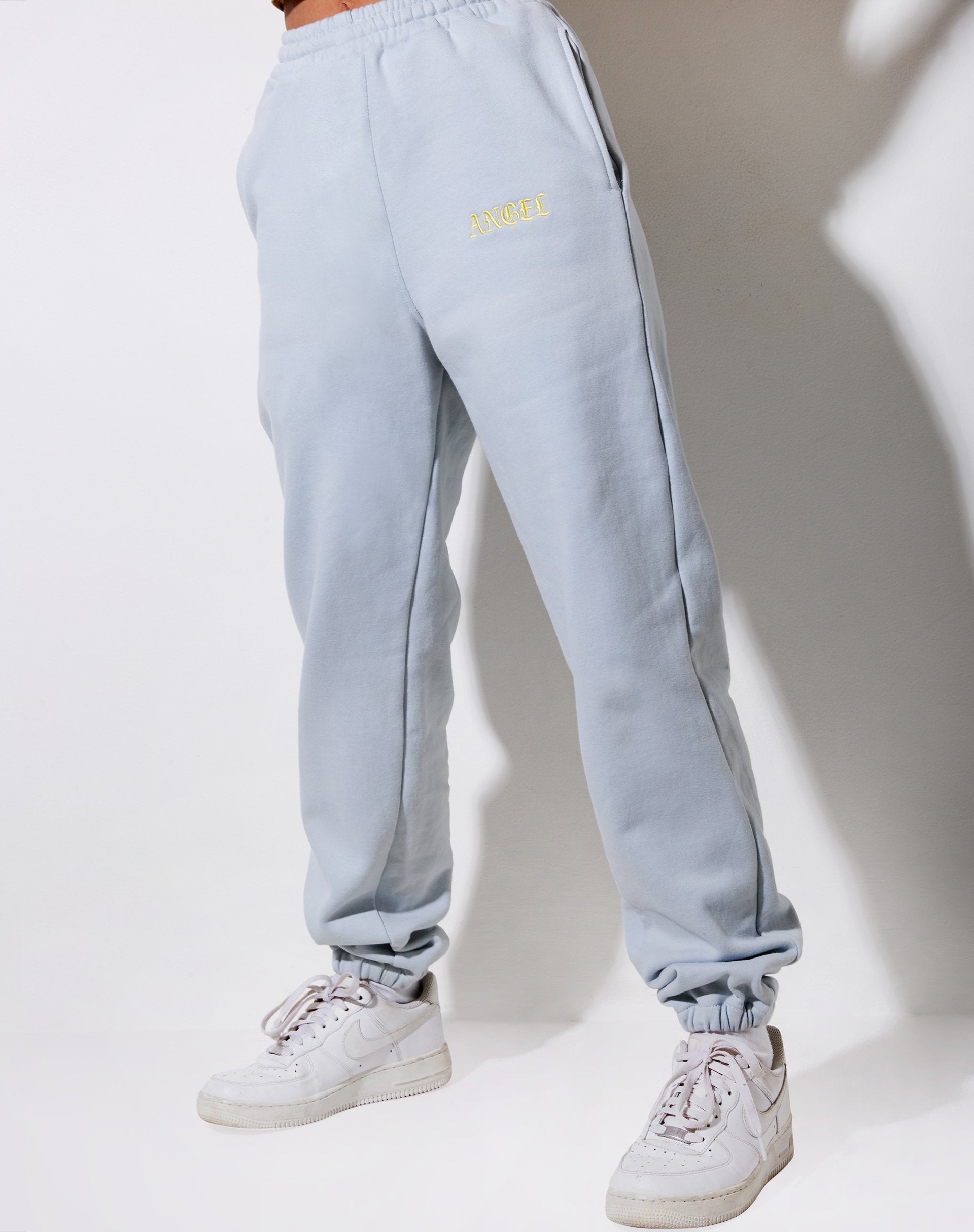 Bild von Basta Jogger in Baby Blue Angel Embro in Lemon
