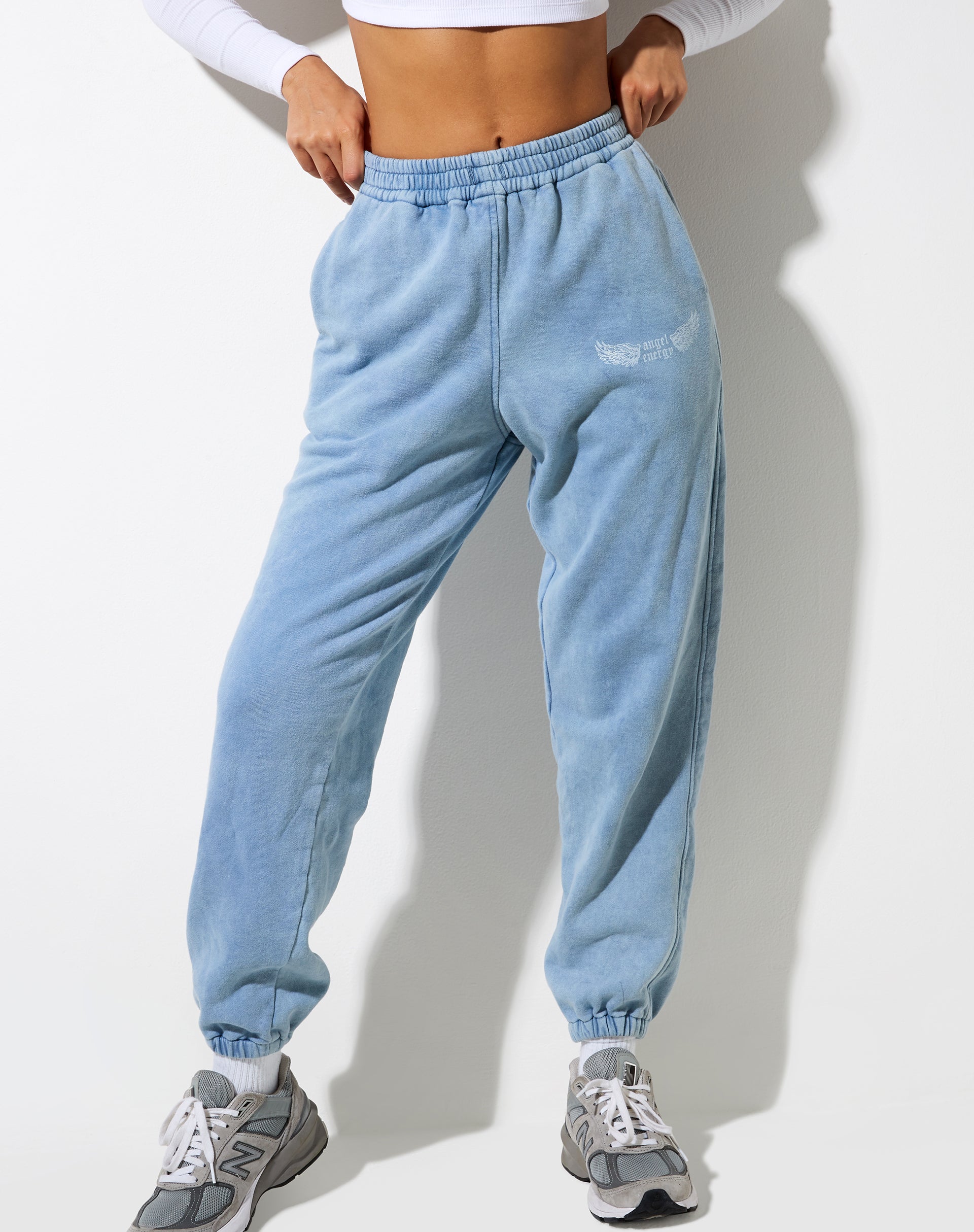 Bild von Basta Jogger in Washed Blue Angel Energy Wings