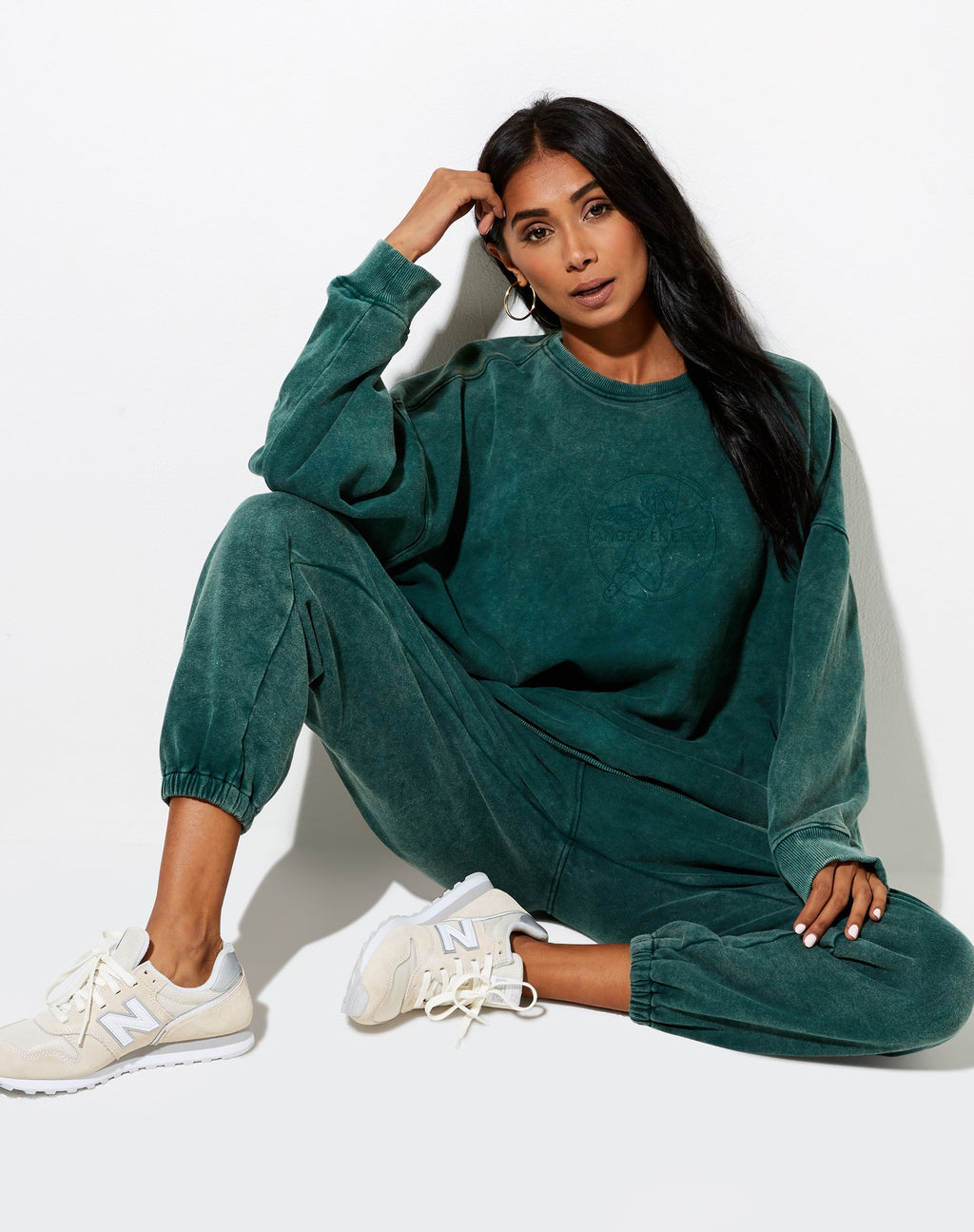 Glo Sweatshirt in gewaschenem Grün 'Angel Energy' Cherub Embro
