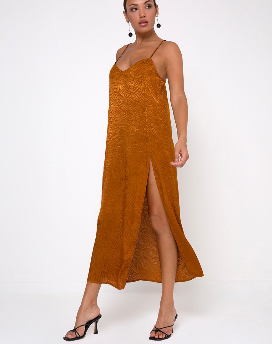 Bild von Batis Maxikleid aus Satin Zebra Golden Coral