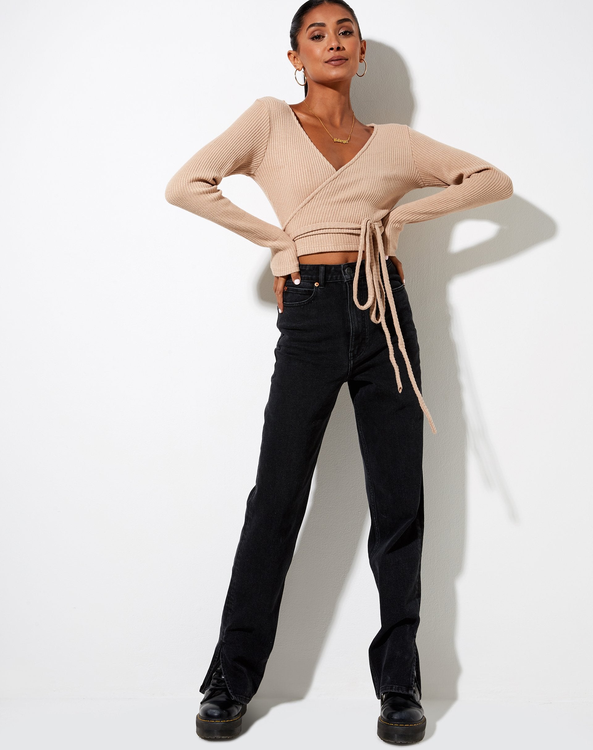 Image of Bianca Wickeloberteil in Rib Tan