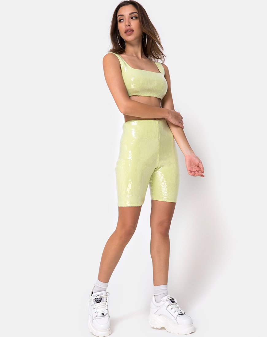 Image of Bike Short in Pistaziengrün mit klaren Pailletten