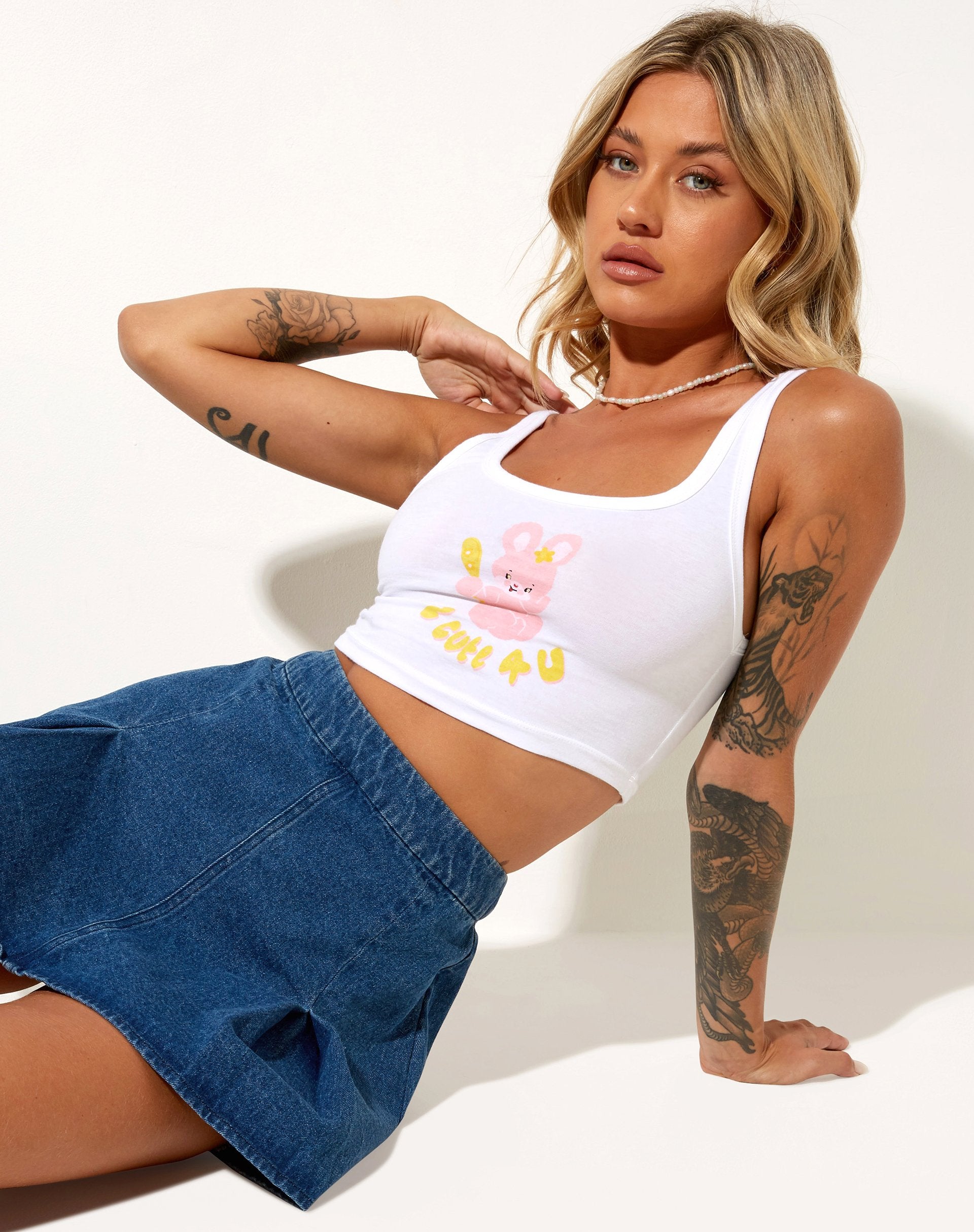Bild von Blois Crop Top in Weiß 2 Cute 4 U