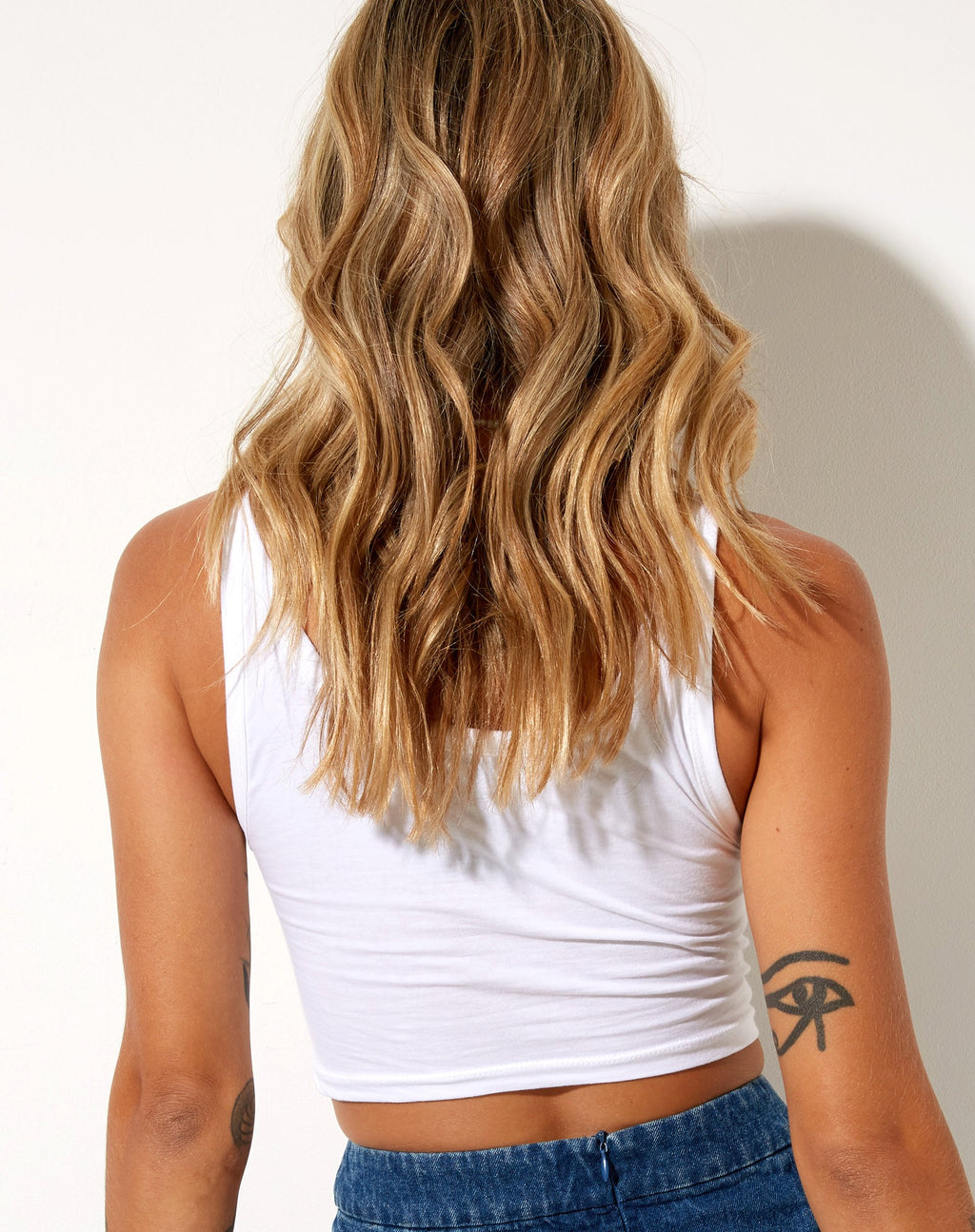 Blois Crop Top in Weiß 2 Cute 4 U