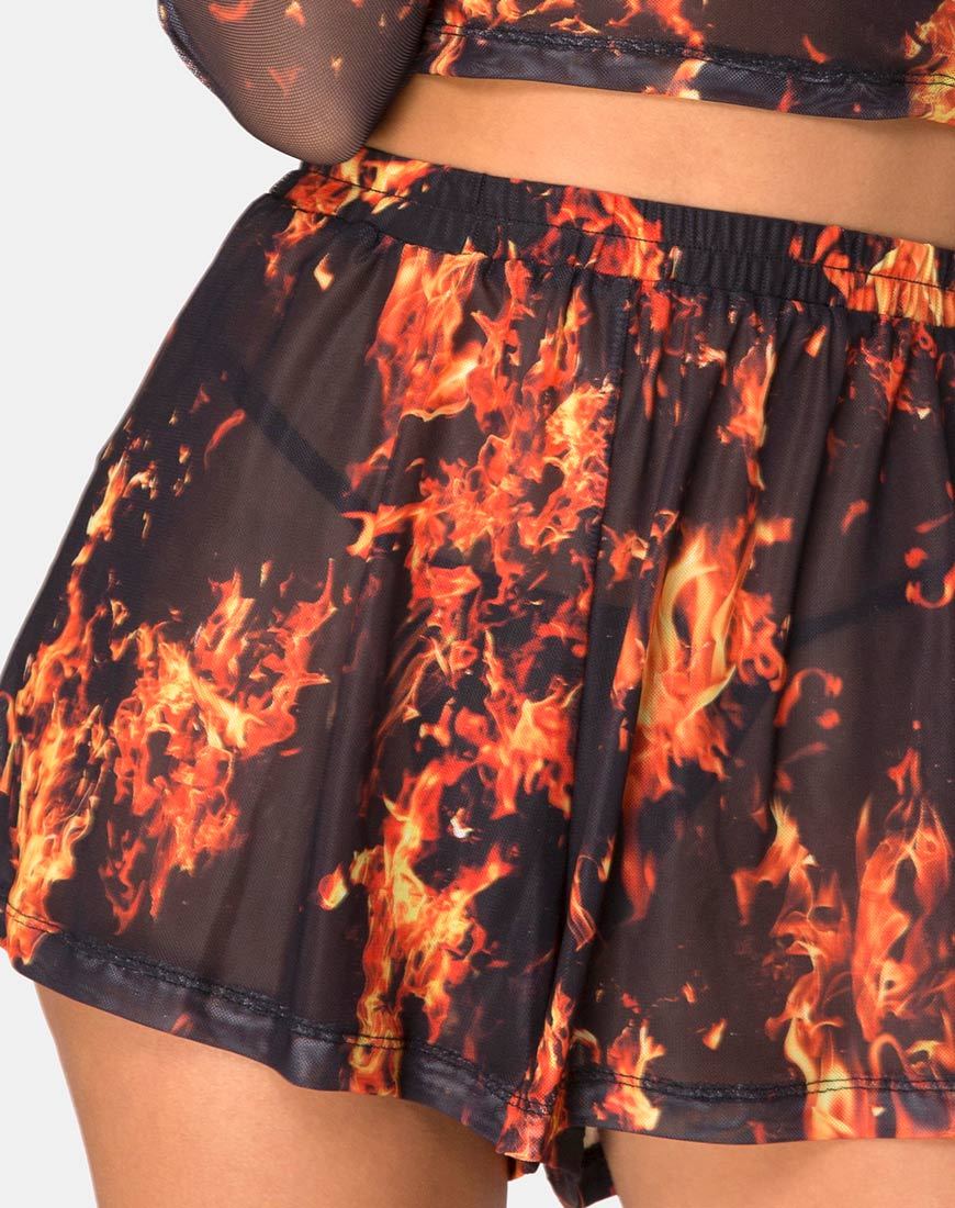 Image von Boris Short in Fire Mesh
