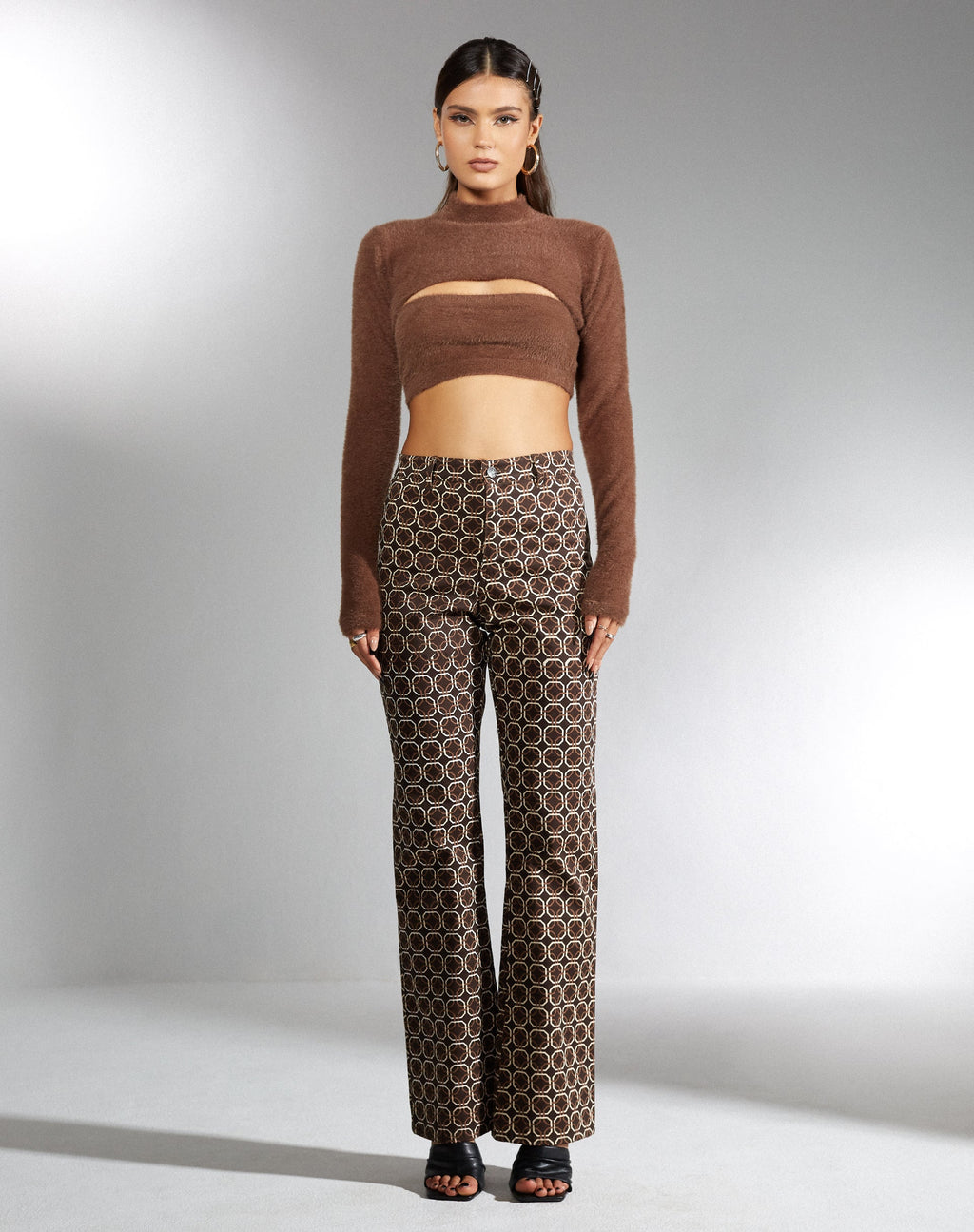 Bukian Cropped Pullover aus braunem Strick
