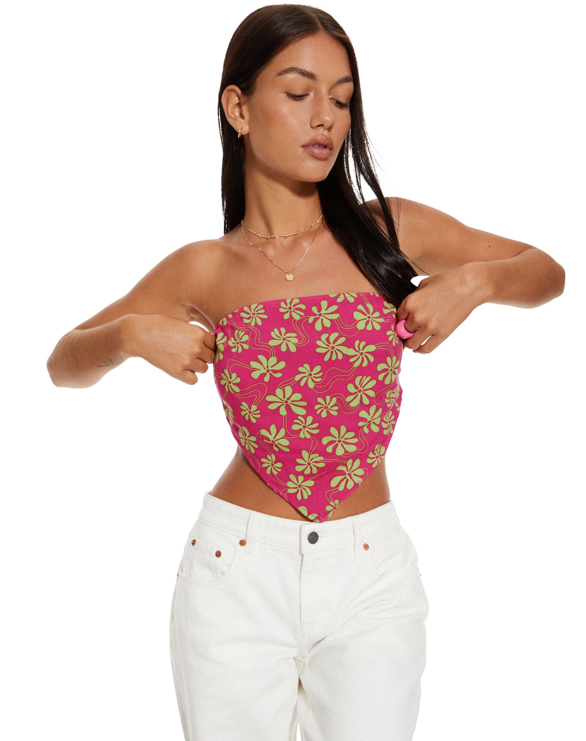 Bild von MOTEL X BARBARA Iryas Crop Top in 90s Beachy Floral Hot Pink