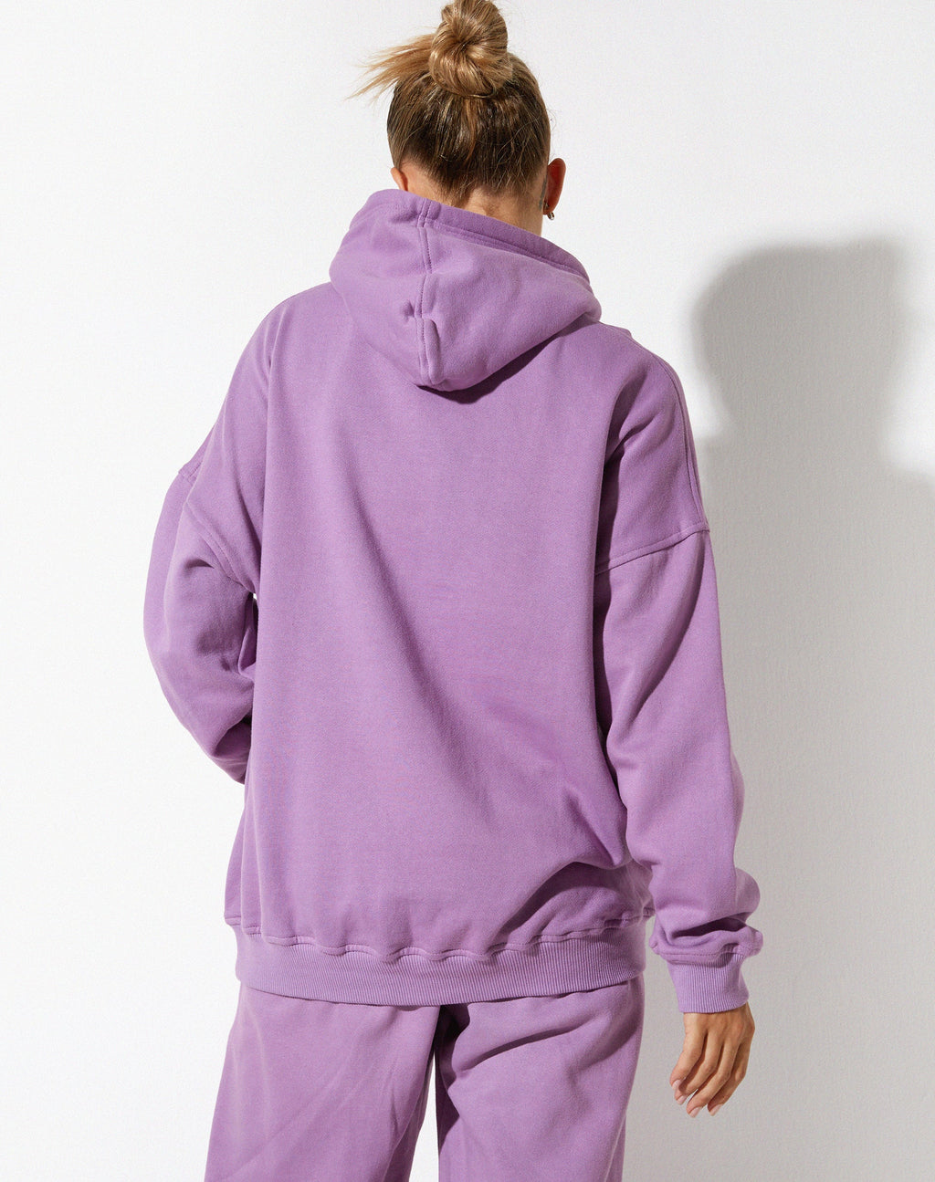 Übergroßer Kapuzenpullover in Lavendel Retro Grade Embro
