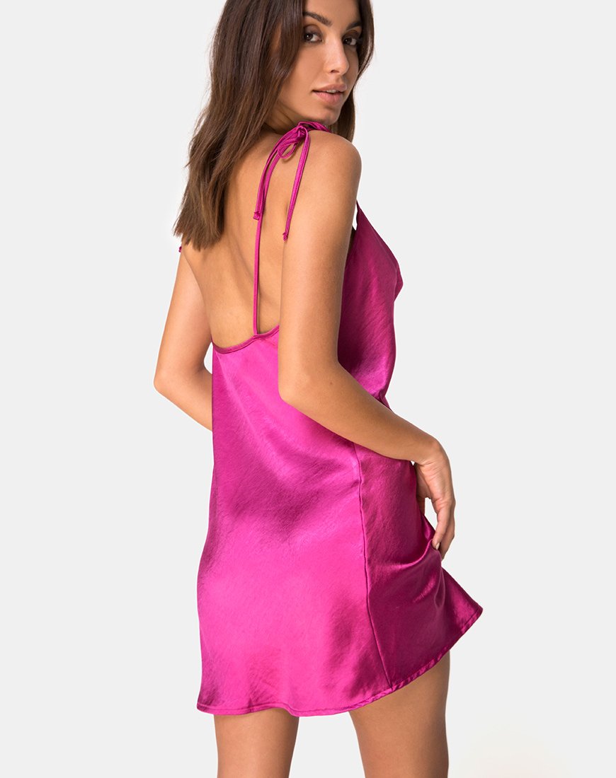 Bild von Camara Kleid in Satin Magenta