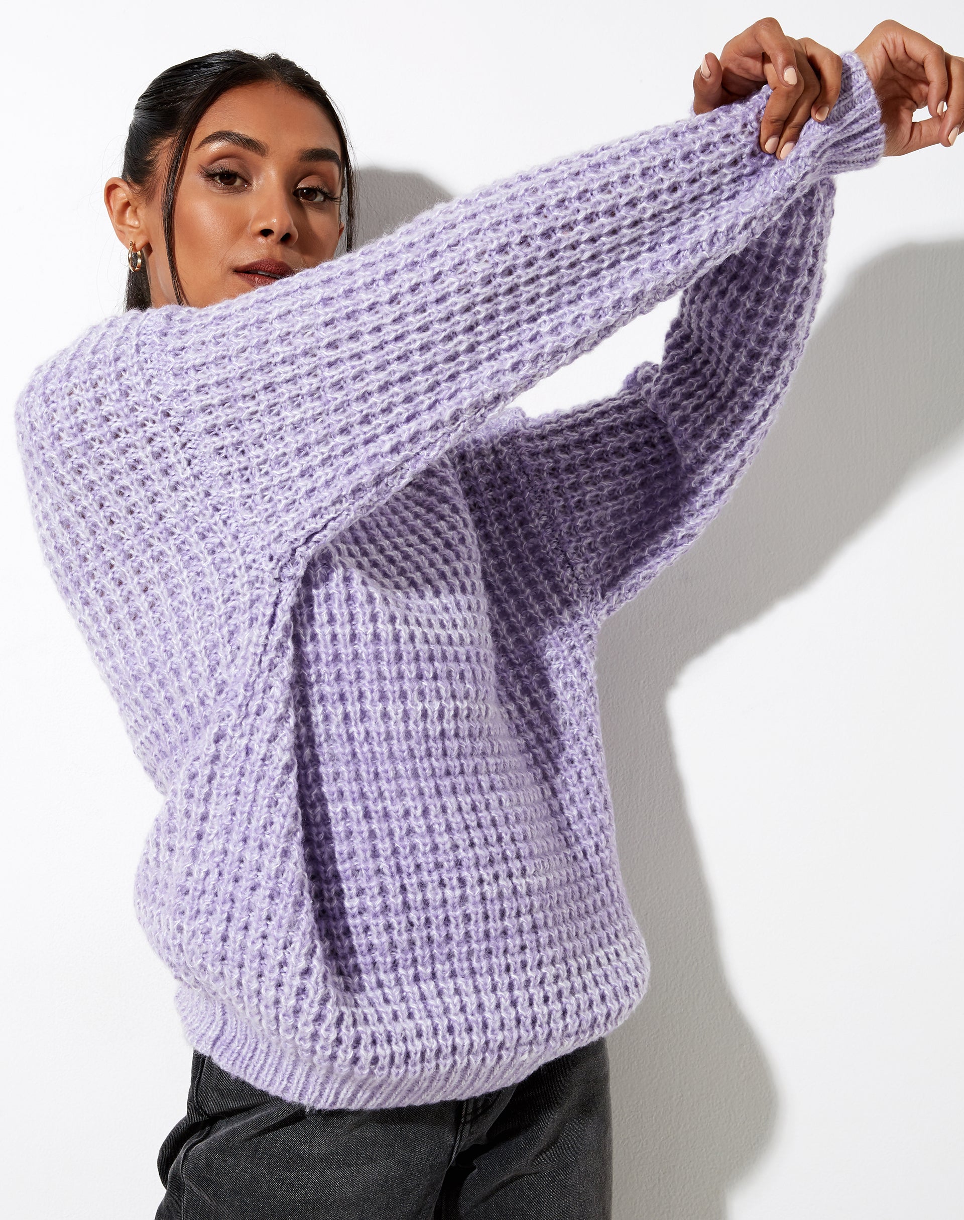 Image of Karibu-Pullover aus Grobstrick in Flieder und Weiß