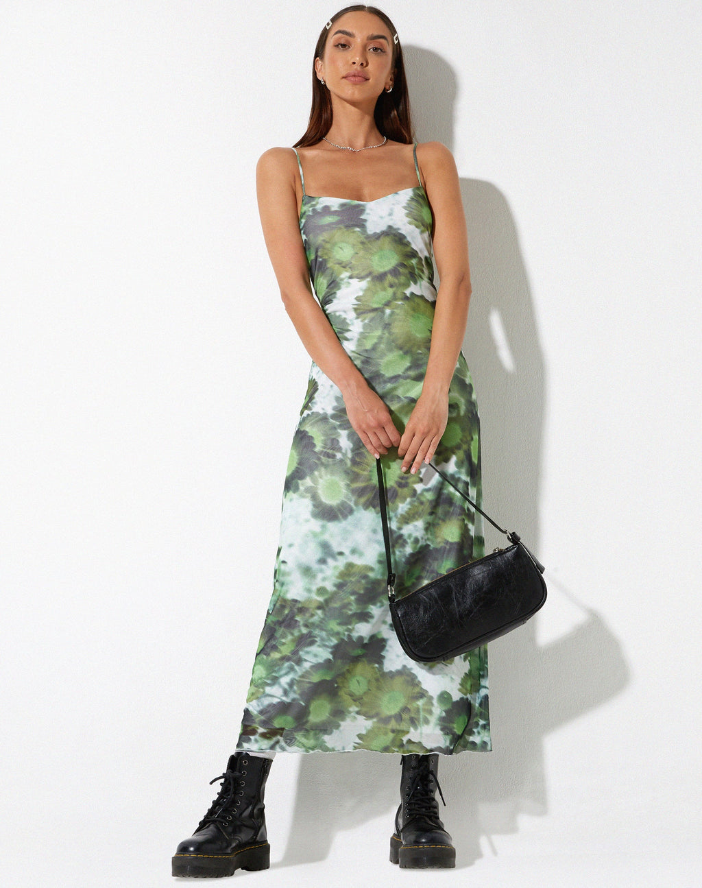 Chanda Maxikleid in Xray Blurred Daisy Grün