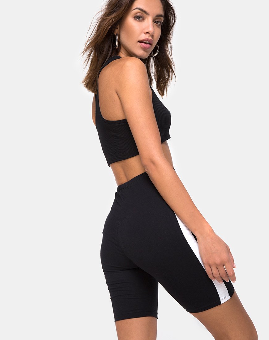 Bild von Cirst Short in Schwarz mit weißen Streifen