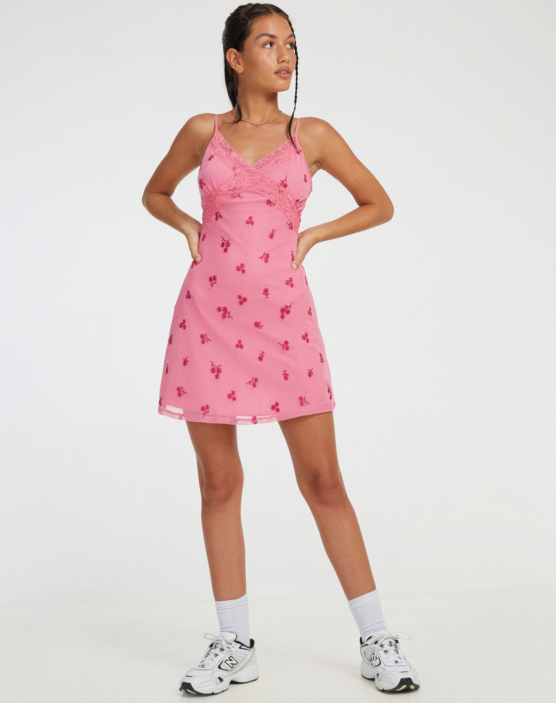 Bild von Coline Minikleid in Pink Ditsy Daisy Embro